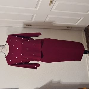NWOT | Women's 2pc Skirt Set with Pearls on the Top | Size: M | Color: Maroon